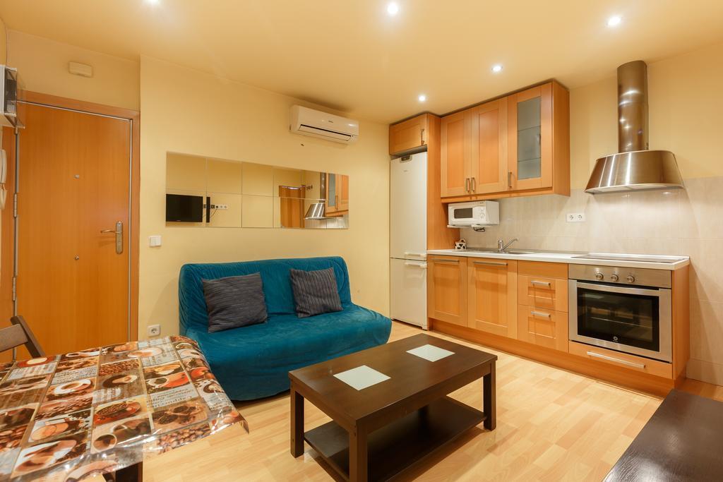 Apartment Bed&BCN Sant Andreu II Barcelone Extérieur photo